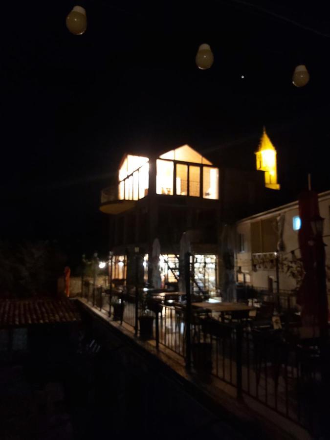 Guest House Kusika سينغناغي المظهر الخارجي الصورة